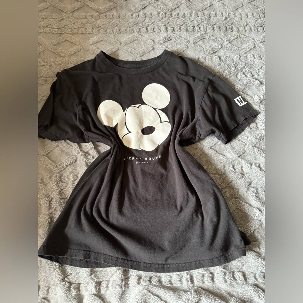 🌟 Neff Mickey Mouse black top casual basic - Disney